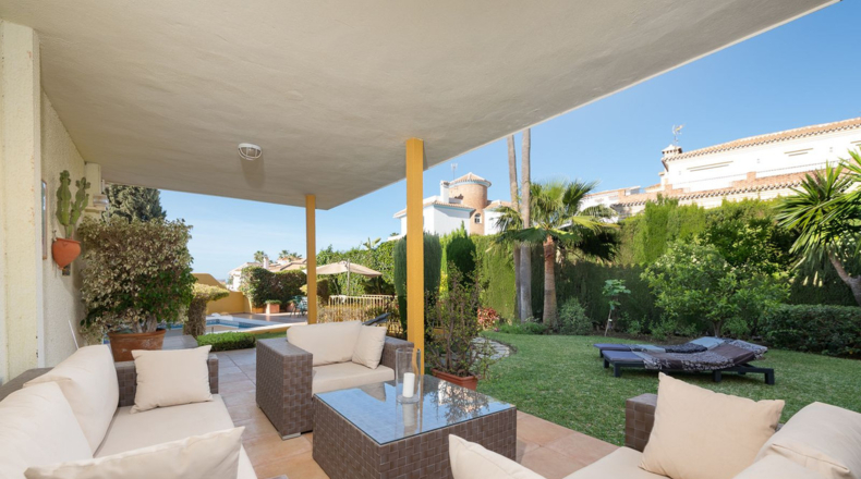 Málaga - Urbanización Sitio de Calahonda - 690m2