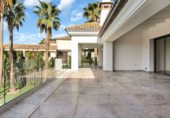 Vil·la amb terreny en venda a Marbella ref.: TR190258 foto