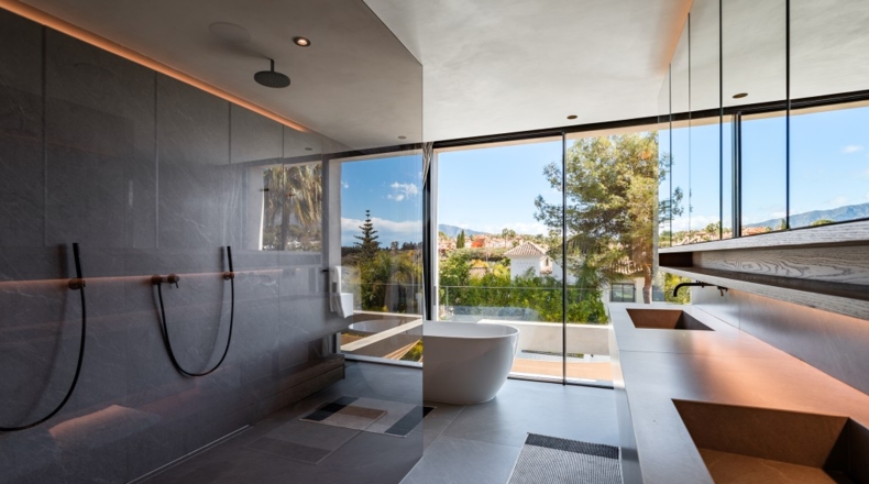 Malaga - San Pedro de Alcántara - 1000m2
