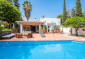 Villa with land for sale in Marbella ref: TR200490 photo