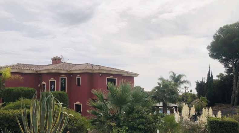 Málaga - Benalmádena - 5000m2