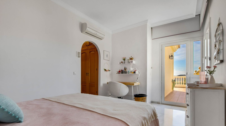 Málaga - Las Lagunas - 1000m2