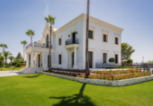 Vil·la amb terreny en venda a Marbella ref.: TR203970 foto