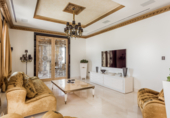Vil·la amb terreny en venda a Marbella ref.: TR203970 foto