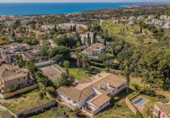 Vil·la amb terreny en venda a Marbella ref.: TR254395 foto