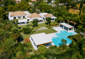 Vil·la amb terreny en venda a Marbella ref.: TR203956 foto