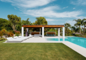 Vil·la amb terreny en venda a Marbella ref.: TR203956 foto