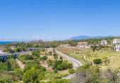 Vil·la amb terreny en venda a Marbella ref.: TR254399 foto
