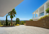 Vil·la amb terreny en venda a Estepona ref.: TR207093 foto