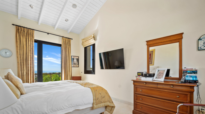 Malaga - San Pedro de Alcántara - 1085m2