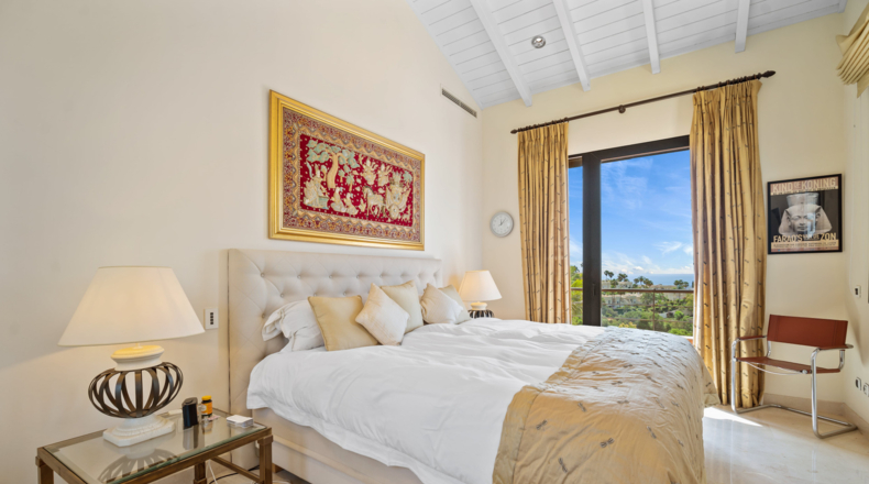 Malaga - San Pedro de Alcántara - 1085m2