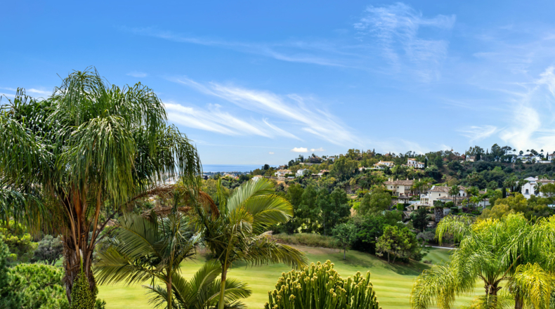 Malaga - San Pedro de Alcántara - 1085m2