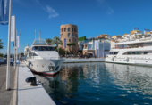 Vil·la amb terreny en venda a Marbella ref.: TR207089 foto
