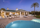 Vil·la amb terreny en venda a Marbella ref.: TR203933 foto