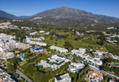 Vil·la amb terreny en venda a Marbella ref.: TR203933 foto