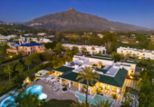 Vil·la amb terreny en venda a Marbella ref.: TR203933 foto
