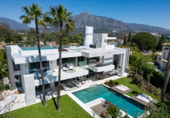 Vil·la amb terreny en venda a Marbella ref.: TR203917 foto