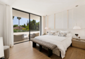 Vil·la amb terreny en venda a Marbella ref.: TR254409 foto
