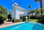 Vil·la amb terreny en venda a Marbella ref.: TR254414 foto