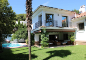 Vil·la amb terreny en venda a Marbella ref.: TR254414 foto