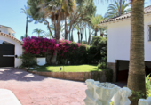 Vil·la amb terreny en venda a Marbella ref.: TR254414 foto