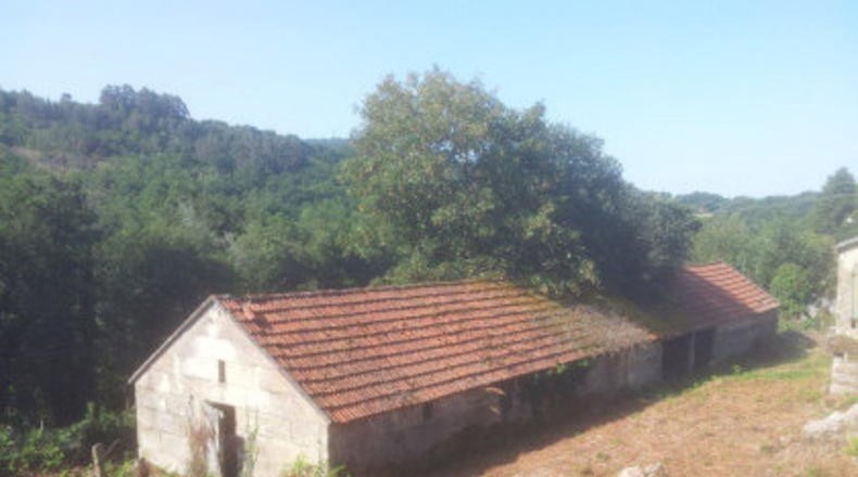 Pontevedra - O Berberote - 2558m2