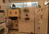 Отдельно стоящий дом с участком на продажу в городе Poio de Arriba. Фото