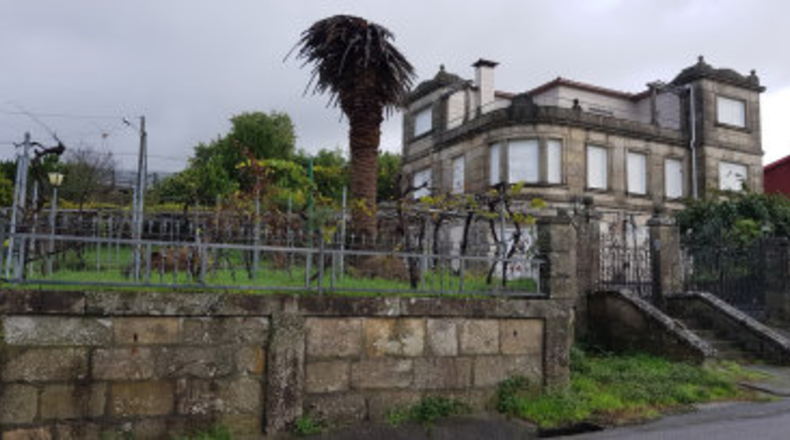 Pontevedra - Carballeira - 1800m2