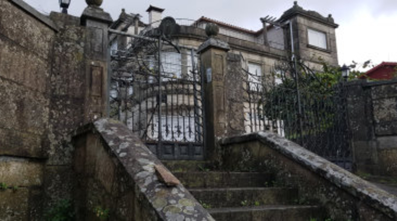 Pontevedra - Carballeira - 1800m2
