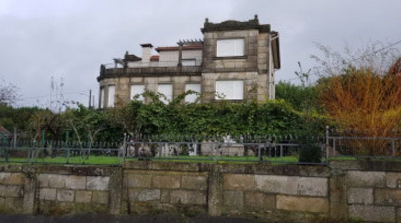 Pontevedra - Carballeira - 1800m2