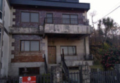 Дом с участком на продажу в городе Beariz. Фото