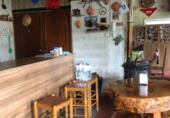 Отдельно стоящий дом с участком на продажу в городе Poio de Arriba. Фото