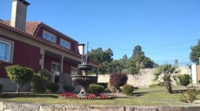 Pontevedra - Vilafranca - 2000m2