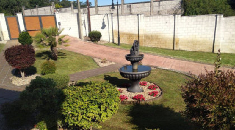 Pontevedra - Vilafranca - 2000m2