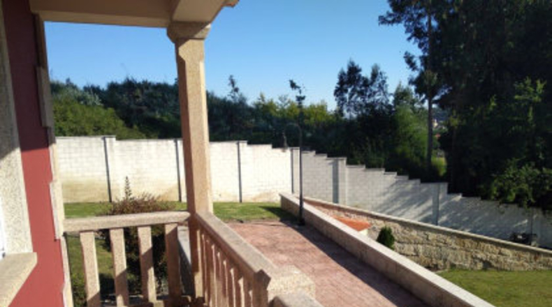 Pontevedra - Vilafranca - 2000m2