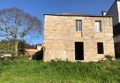 Casa de camp amb terreny en venda a Cerdedo ref.: TR18703 foto