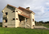 Chalet independiente con terreno en venta en Sangenjo ref: TR372541 foto