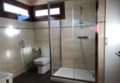 Chalet independiente con terreno en venta en Sangenjo ref: TR372541 foto