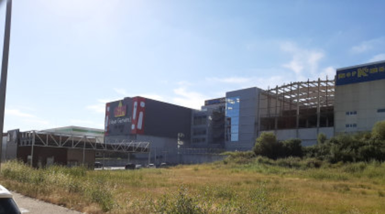 La Coruña - Guadalupe - 6500m2