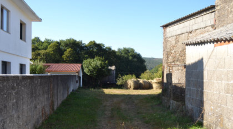 Pontevedra - A Ponte - 2500m2