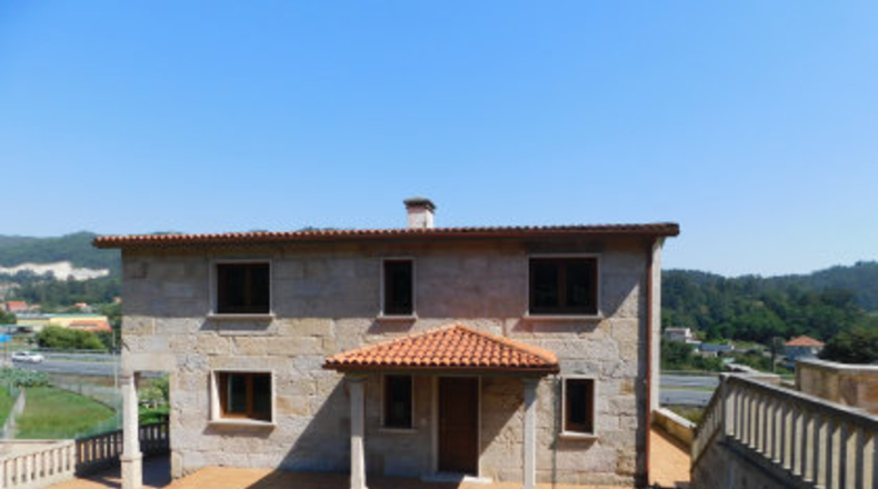 Pontevedra - O Toural - 1000m2