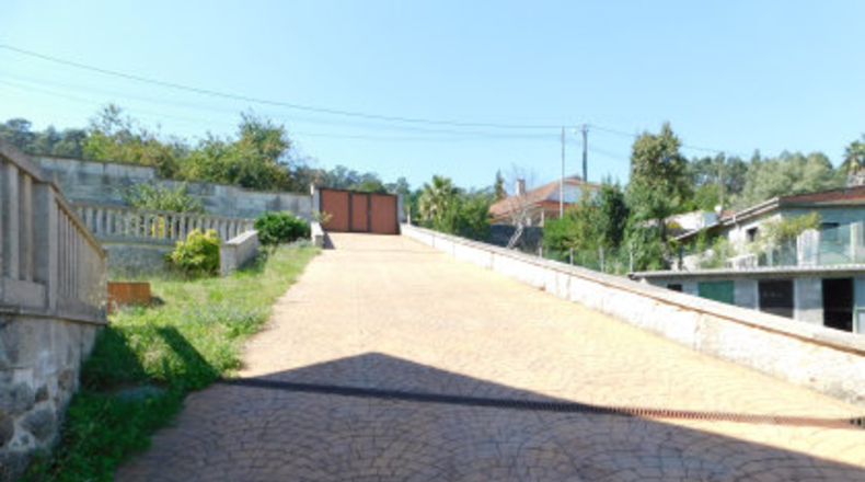 Pontevedra - O Toural - 1000m2
