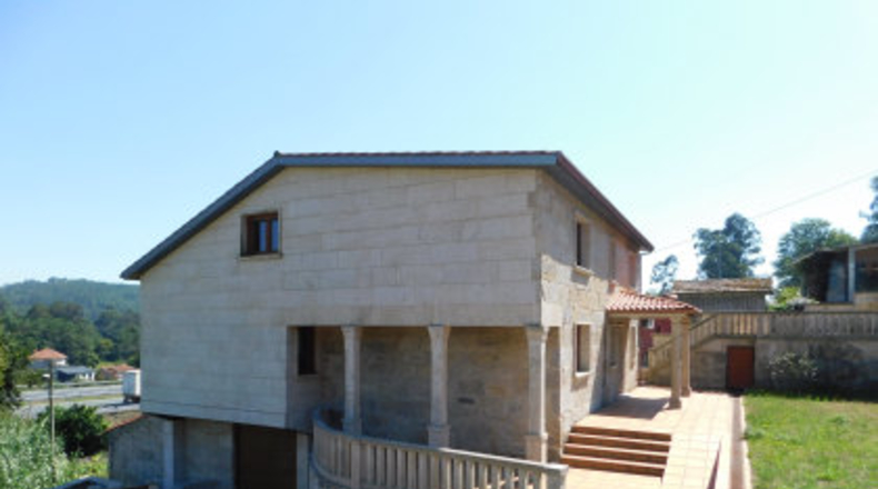 Pontevedra - O Toural - 1000m2