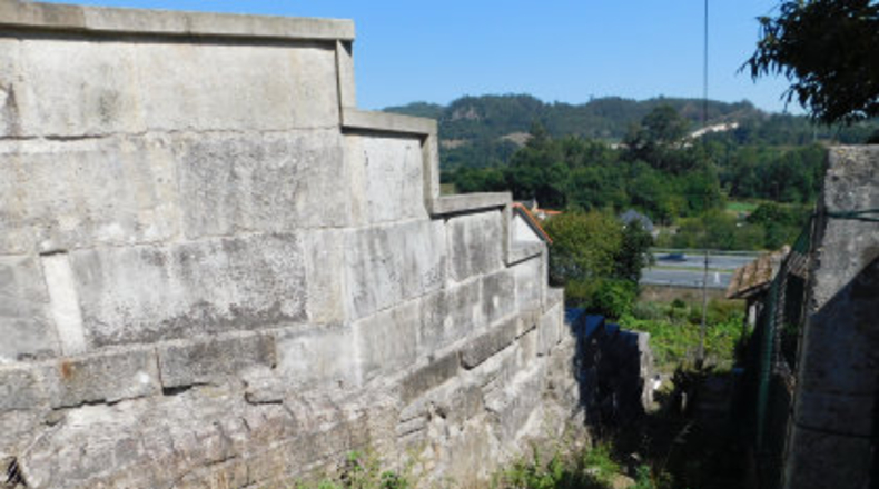 Pontevedra - O Toural - 1000m2