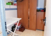 Отдельно стоящий дом с участком на продажу в городе Poio de Arriba. Фото