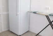 Отдельно стоящий дом с участком на продажу в городе Poio de Arriba. Фото