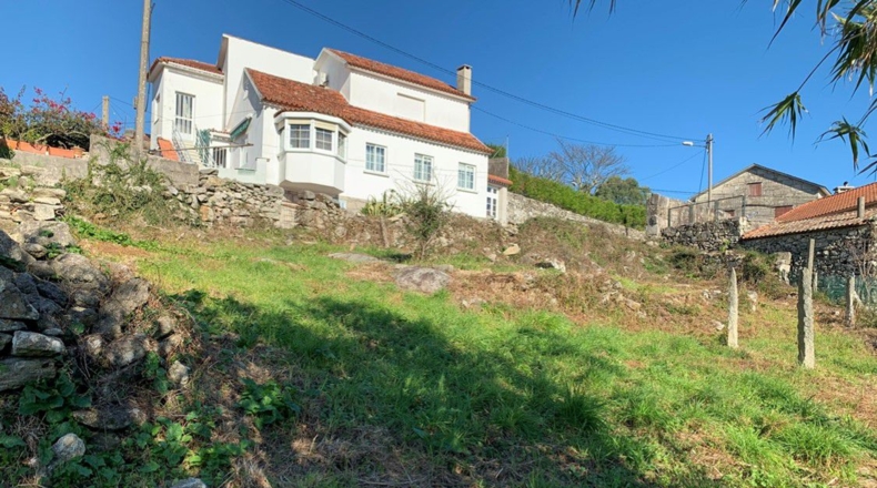 Pontevedra - Tarrío - 628m2