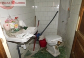 Дом с участком на продажу в городе Понтеведра. Фото