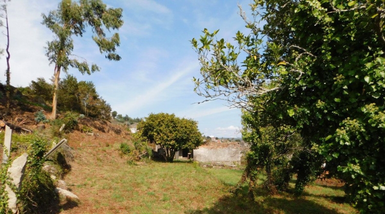 Pontevedra - O Vao - 2746m2