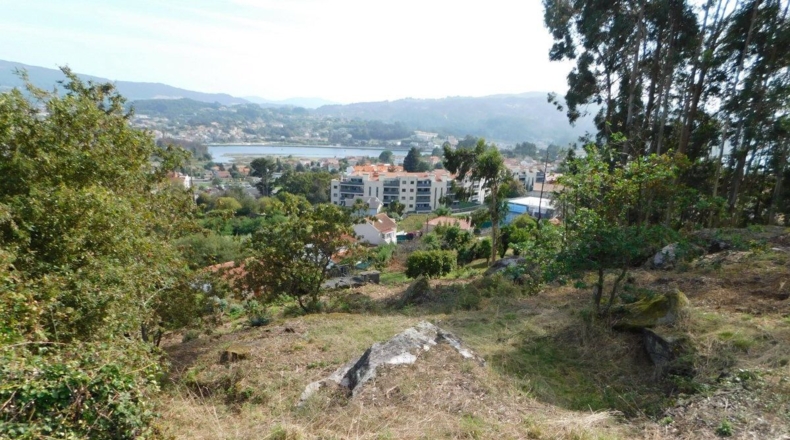 Pontevedra - O Vao - 2746m2